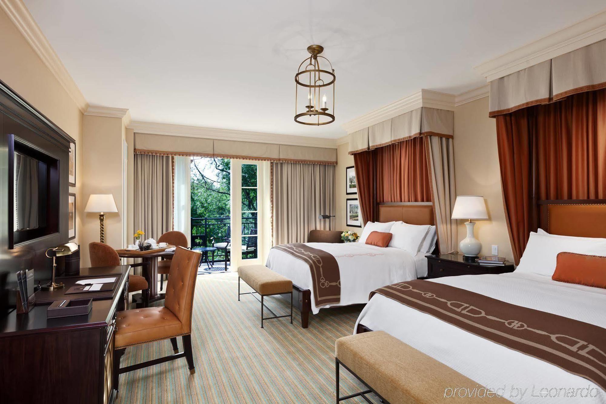 Salamander And Resort 4*